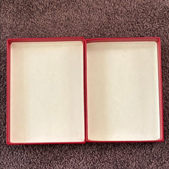 Cartier Red Gift Box with Gold Logo Stunning Heavy Duty w Lid - Picture 2 of 6